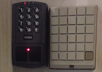 image ./gallery/thumbs/sarahKlockars_aquatic.jpg